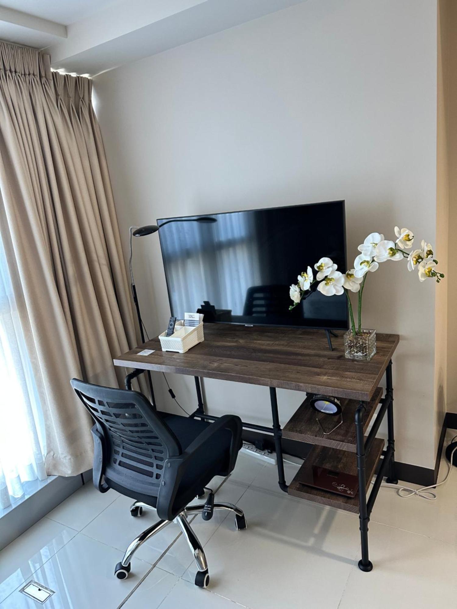 1 Bedroom Condo Uptown Parksuites Bgc, High Floor, Morning Sun マニラ市 エクステリア 写真